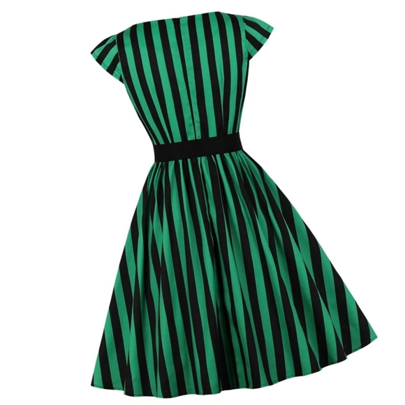 Plus Size Stripe Pin Up Swing Dress - Picture 2 of 6